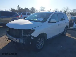 2014 Nissan Pathfinder SV with VIN 5N1AR2MM4EC648865, listed as a IAAI auction lot 41647085 with 214,415 mi miles. Bid and sale history available at carsss.com. Image 2.