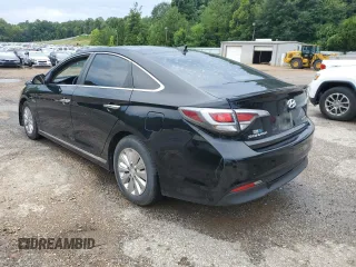 2017 Hyundai Sonata Hybrid SE with VIN KMHE24L19HA047623, listed as a Copart auction lot 62664743 with 162,433 mi miles. Bid and sale history available at carsss.com. Image 2.