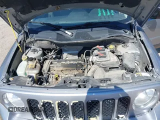 2016 Jeep Patriot Latitude with VIN 1C4NJPFA1GD612920, listed as a IAAI auction lot 42274901 with 187,559 mi miles and . Bid and sale history available at DreamBid. Image 10.