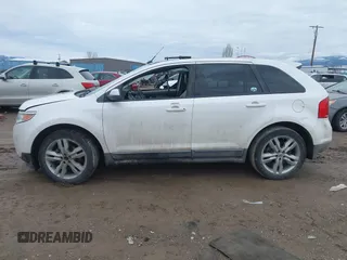 2013 Ford Edge SEL with VIN 2FMDK3J94DBC54465, listed as a IAAI auction lot 41686747 with 172,487 mi miles. Bid and sale history available at carsss.com. Image 14.