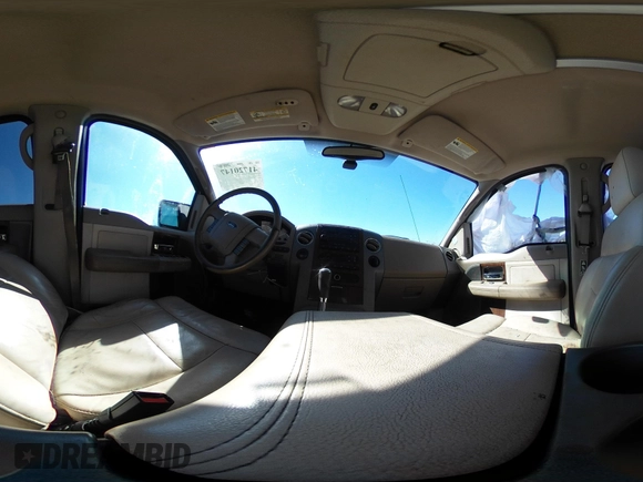 2004 Ford F-150 XLT with VIN 1FTPW12584KB15886, listed as a IAAI auction lot 41720147 with 226,881 mi miles. Bid and sale history available at carsss.com. Image 17.