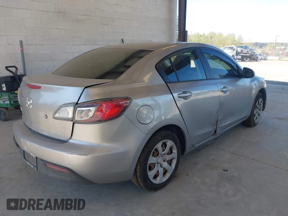 2011 Mazda Mazda3 i Sport with VIN JM1BL1UF4B1433743, listed as a IAAI auction lot 42021606 with 116,288 mi miles. Bid and sale history available at carsss.com. Image 4.