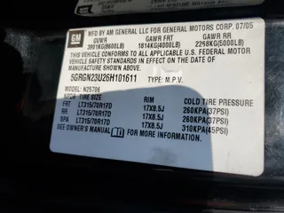 2006 Hummer H2 with VIN 5GRGN23U26H101611, listed as a Copart auction lot 43581085 with 121,043 mi miles and Salvage Title. Bid and sale history available at carsss.com. Image 13.
