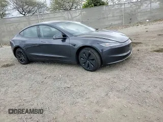 2025 Tesla Model 3 Long Range z VIN 5YJ3E1EA9SF892355, wystawiony jako Copart lot #52565545 z przebiegiem 12 825 mil mil oraz Szkoda całkowita • Salvage title. Historia ofert i sprzedaży dostępna na DreamBid. Obrazek 11.