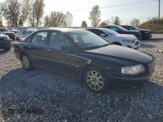 2005 Volvo S80 with VIN YV1TH592051398894, listed as a Copart auction lot 76580174 with 237,557 mi miles and Clean Title. Bid and sale history available at carsss.com. Image 4.