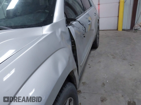 2013 GMC Acadia SLT with VIN 1GKKVRKD0DJ183547, listed as a IAAI auction lot 41003493 with 146,069 mi miles. Bid and sale history available at carsss.com. Image 20.