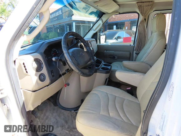 2009 Ford Econoline Cargo with VIN 1FDSE34L29DA17433, listed as a Copart auction lot 50224975 with 53,860 mi miles and Salvage Title. Bid and sale history available at DreamBid. Image 9.