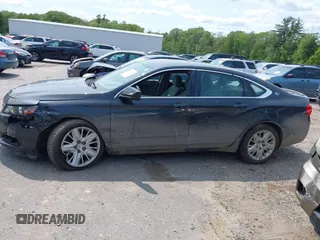 2014 Chevrolet Impala LS z VIN 2G11Y5SL8E9232630, wystawiony jako IAAI lot #42374392 z przebiegiem 77 831 mil mil oraz . Historia ofert i sprzedaży dostępna na DreamBid. Obrazek 14.