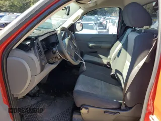 2008 Chevrolet Silverado 1500 Work Truck with VIN 1GCEC14C68Z104300, listed as a Copart auction lot 87415244 with 176,294 mi miles and Salvage Title. Bid and sale history available at carsss.com. Image 7.