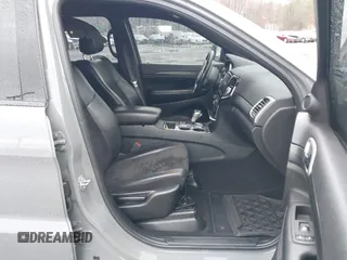 2020 Jeep Grand Cherokee Altitude z VIN 1C4RJFAG1LC207857, wystawiony jako IAAI lot #41932217 z przebiegiem 56 529 mil mil oraz . Historia ofert i sprzedaży dostępna na DreamBid. Obrazek 5.
