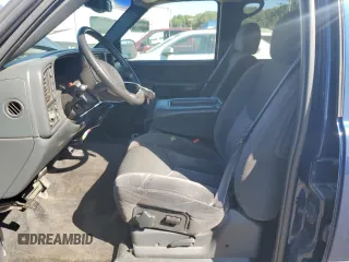 2002 Chevrolet Avalanche with VIN 3GNGK23G82G226208, listed as a Copart auction lot 73241774 with 122,231 mi miles and Salvage Title. Bid and sale history available at carsss.com. Image 7.