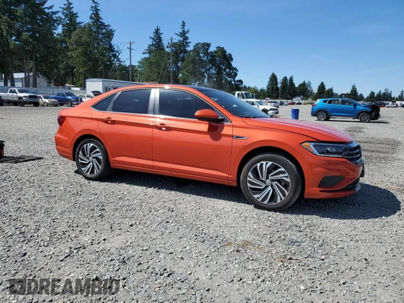 2021 Volkswagen Jetta SEL with VIN 3VWE57BUXMM099832, listed as a Copart auction lot 58607035 with 71,519 mi miles and Salvage title. Bid and sale history available at DreamBid. Image 4.