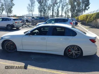 2022 BMW 3 Series M340i with VIN 3MW5U7J01N8C40721, listed as a IAAI auction lot 41651842 with 31,756 mi miles. Bid and sale history available at carsss.com. Image 15.