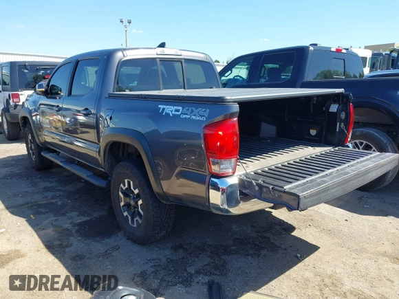 2016 Toyota Tacoma SR with VIN 5TFCZ5AN6GX032026, listed as a IAAI auction lot 42091523 with 159,259 mi miles and . Bid and sale history available at carsss.com. Image 3.