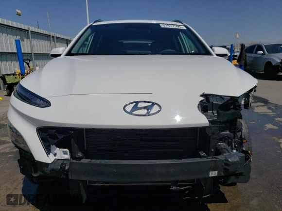 2023 Hyundai Kona SEL with VIN KM8K6CAB3PU997406, listed as a Copart auction lot 51637595 with 51,217 mi miles and Salvage Title. Bid and sale history available at DreamBid. Image 5.