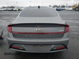 2020 Hyundai Sonata Hybrid Limited with VIN KMHL54JJ3LA013896, listed as a Copart auction lot 85174344 with 71,759 mi miles and Salvage Title. Bid and sale history available at carsss.com. Image 6.