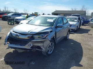 2022 Honda HR-V LX with VIN 3CZRU6H32NM736398, listed as a IAAI auction lot 41859975 with 17,573 mi miles. Bid and sale history available at carsss.com. Image 17.