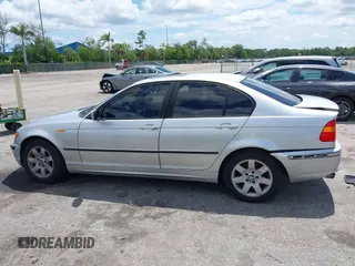 2003 BMW 3 Series 325xi with VIN WBAEU33443PH90683, listed as a IAAI auction lot 42741918 with 170,563 mi miles and . Bid and sale history available at DreamBid. Image 15.