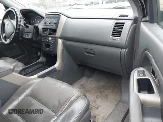 2007 Honda Pilot EX-L z VIN 2HKYF18517H513293, wystawiony jako IAAI lot #41957031 z przebiegiem 264 875 mil mil oraz . Historia ofert i sprzedaży dostępna na DreamBid. Obrazek 5.