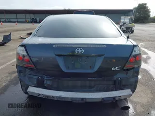 2005 Scion tC z VIN JTKDE167750027919, wystawiony jako IAAI lot #42047588 z przebiegiem 132 831 mil mil oraz . Historia ofert i sprzedaży dostępna na DreamBid. Obrazek 17.