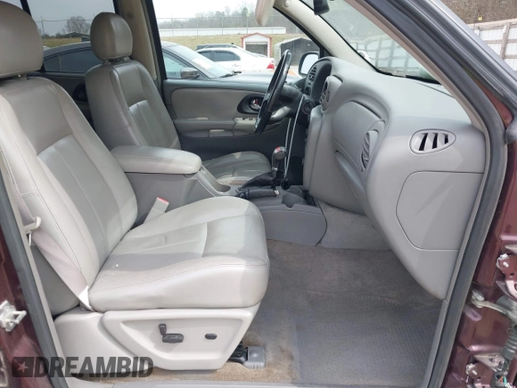 2006 Chevrolet TrailBlazer LS with VIN 1GNDS13S762282401, listed as a IAAI auction lot 41775056 with 160,294 mi miles and . Bid and sale history available at DreamBid. Image 5.