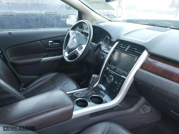 2014 Ford Edge Limited with VIN 2FMDK3K92EBA71212, listed as a IAAI auction lot 41907433 with 125,177 mi miles. Bid and sale history available at carsss.com. Image 5.