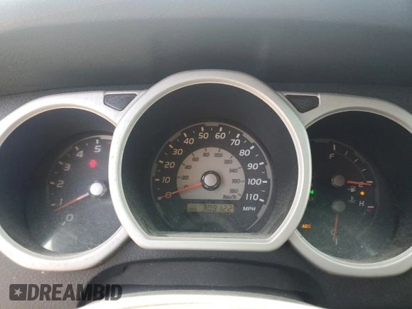 2004 Toyota 4Runner SR5 with VIN JTEBU14R148021227, listed as a Copart auction lot 53701495 with 309,122 mi miles and Salvage Title. Bid and sale history available at DreamBid. Image 9.