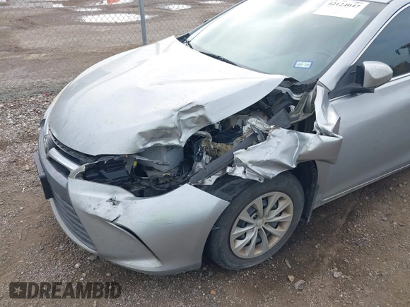 2017 Toyota Camry XLE with VIN 4T1BF1FK5HU430144, listed as a IAAI auction lot 42124047 with 113,926 mi miles and . Bid and sale history available at DreamBid. Image 6.