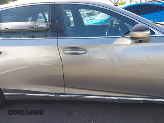 2018 Lexus LS with VIN JTHC51FF3J5003302, listed as a IAAI auction lot 41791644 with 64,632 mi miles. Bid and sale history available at carsss.com. Image 13.