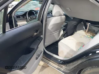 2012 Toyota Camry L z VIN 4T1BF1FK0CU131461, wystawiony jako IAAI lot #41957880 z przebiegiem 113 902 mil mil oraz . Historia ofert i sprzedaży dostępna na DreamBid. Obrazek 8.
