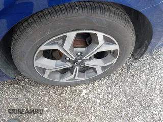 2019 Kia Forte LXS with VIN 3KPF24AD6KE124328, listed as a IAAI auction lot 41740592 with 103,007 mi miles. Bid and sale history available at carsss.com. Image 11.