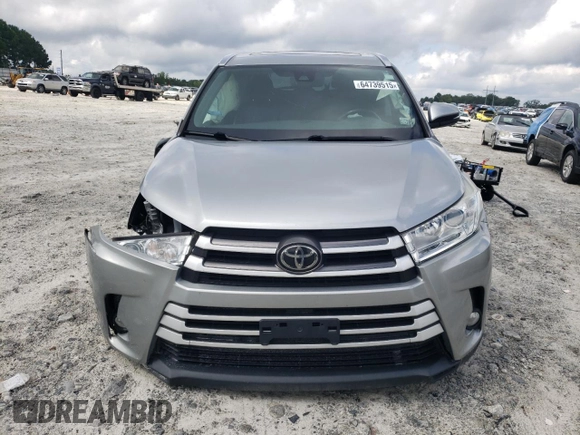 2017 Toyota Highlander XLE с VIN 5TDJZRFHXHS464966, выставлен на аукционе Copart как лот 64739515 с пробегом 115 053 миль миль и Списание • Salvage title. История ставок и продаж доступна на DreamBid. Изображение 5.