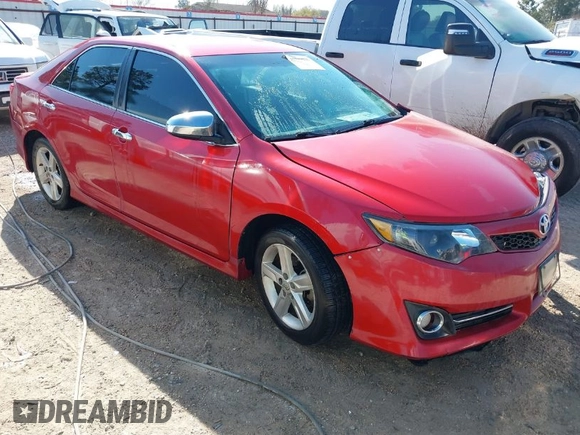 2014 Toyota Camry L with VIN 4T1BF1FK1EU817205, listed as a IAAI auction lot 41753999 with 162,984 mi miles. Bid and sale history available at carsss.com. Image 1.
