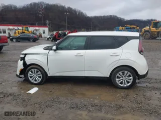2024 Kia Soul LX with VIN KNDJ23AU5R7237881, listed as a IAAI auction lot 41562595 with 16,543 mi miles. Bid and sale history available at carsss.com. Image 14.