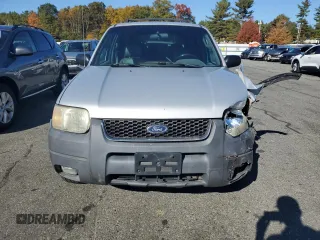 2002 Ford Escape XLT Choice with VIN 1FMYU04152KA44816, listed as a Copart auction lot 76396864 with 187,545 mi miles and Salvage Title. Bid and sale history available at carsss.com. Image 5.