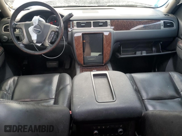 2010 GMC Yukon Denali with VIN 1GKUKEEF2AR190648, listed as a Copart auction lot 51411465 with 206,249 mi miles and Clean Title. Bid and sale history available at carsss.com. Image 8.