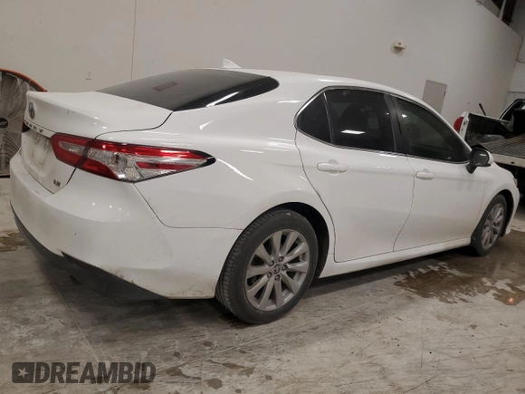 2020 Toyota Camry LE with VIN 4T1C11AK3LU957456, listed as a Copart auction lot 47795625 with 156,881 mi miles and Salvage Title. Bid and sale history available at DreamBid. Image 3.