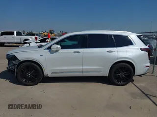 2020 Cadillac XT6 FWD Premium Luxury z VIN 1GYKPERS1LZ103976, wystawiony jako IAAI lot #41679005 z przebiegiem 57 249 mil mil oraz . Historia ofert i sprzedaży dostępna na DreamBid. Obrazek 15.