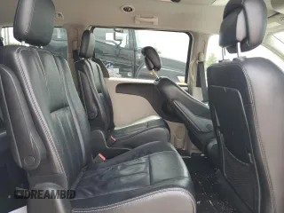 2014 Chrysler Town & Country Touring z VIN 2C4RC1BG0ER404444, wystawiony jako Copart lot #60194645 z przebiegiem 136 826 mil mil oraz Szkoda całkowita • Salvage title. Historia ofert i sprzedaży dostępna na DreamBid. Obrazek 11.