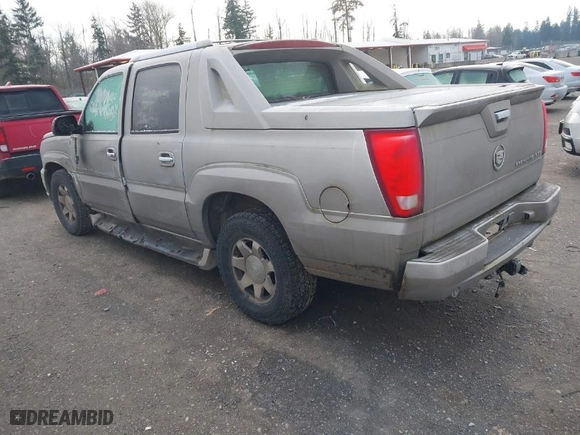 2002 Cadillac Escalade EXT with VIN 3GYEK63N62G209357, listed as a IAAI auction lot 41512354 with 205919 miles. Bid and sale history available at carsss.com. Image 3.
