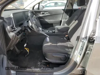 2024 Kia Sportage LX with VIN KNDPU3DF3R7302633, listed as a Copart auction lot 53269835 with 27,754 mi miles and Salvage Title. Bid and sale history available at DreamBid. Image 7.
