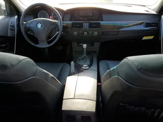 2004 BMW 5 Series 530i z VIN WBANA735X4B059230, wystawiony jako Copart lot #62853215 z przebiegiem 90 852 mil mil oraz Szkoda całkowita • Salvage title. Historia ofert i sprzedaży dostępna na DreamBid. Obrazek 8.