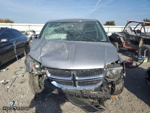 2019 Dodge Grand Caravan SE with VIN 2C4RDGBG0KR783294, listed as a Copart auction lot 51138735 with 121,359 mi miles and Salvage Title. Bid and sale history available at carsss.com. Image 5.