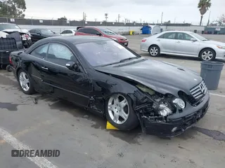 2004 Mercedes-Benz CL 500/600 z VIN WDBPJ75J94A042803, wystawiony jako IAAI lot #42211320 z przebiegiem 75 968 mil mil oraz . Historia ofert i sprzedaży dostępna na DreamBid. Obrazek 1.