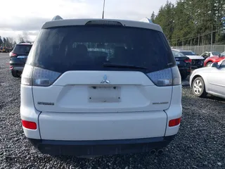 2009 Mitsubishi Outlander XLS with VIN JA4MT41X39Z015171, listed as a IAAI auction lot 41774842 with 262,186 mi miles. Bid and sale history available at carsss.com. Image 16.