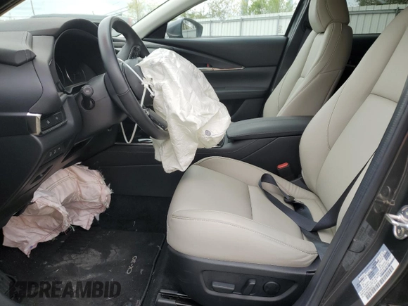 2024 Mazda CX-30 S Preferred with VIN 3MVDMBCMXRM615213, listed as a Copart auction lot 53728725 with 3,735 mi miles and Salvage title. Bid and sale history available at DreamBid. Image 7.