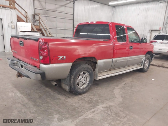 2003 Chevrolet Silverado 1500 LS with VIN 2GCEK19T831239811, listed as a IAAI auction lot 41663376 with 109,257 mi miles. Bid and sale history available at carsss.com. Image 4.