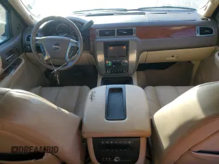 2008 GMC Yukon SLT w/4SB with VIN 1GKFC13J28R264019, listed as a Copart auction lot 89152635 with 162,303 mi miles and Clean Title. Bid and sale history available at carsss.com. Image 8.