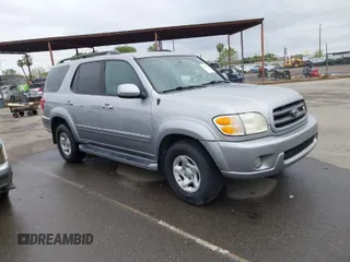2002 Toyota Sequoia SR5 with VIN 5TDZT34A62S078978, listed as a IAAI auction lot 41938613 with 185,910 mi miles and . Bid and sale history available at carsss.com. Image 1.