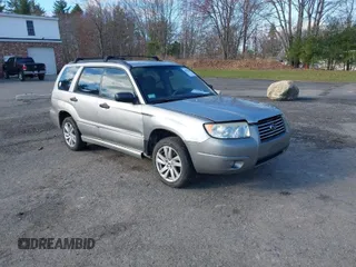 2007 Subaru Forester X with VIN JF1SG63627H747415, listed as a IAAI auction lot 42051221 with 200,763 mi miles. Bid and sale history available at carsss.com. Image 1.